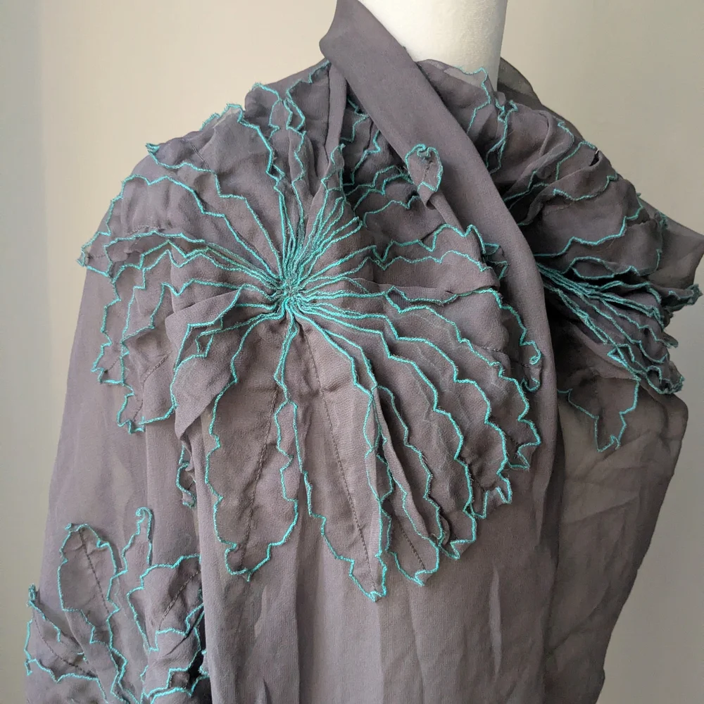 NWT BAYAA Gray Turquoise Silk Organza 3D Floral Evening Wrap Shawl Scarf